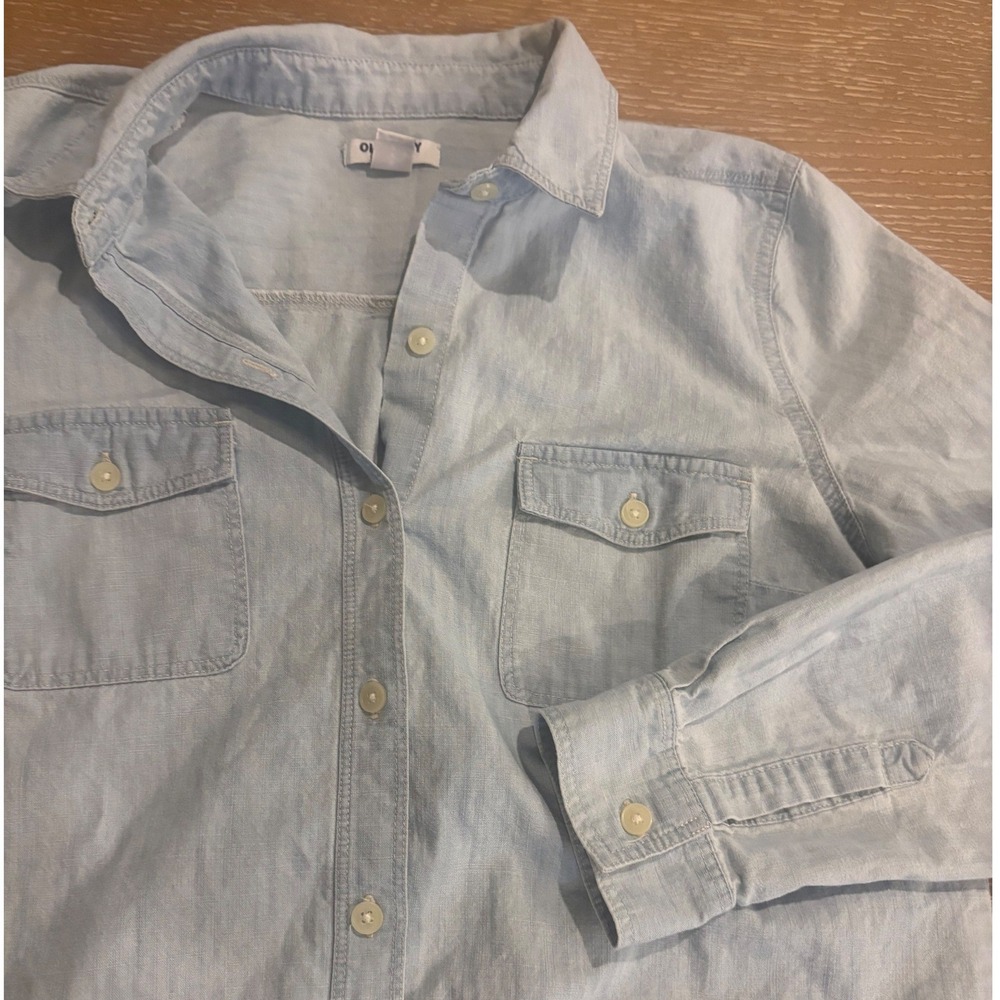 Old Navy Women's Light Blue Button Up Shirt Size‎ Small Cotton Long Sleeve EUC